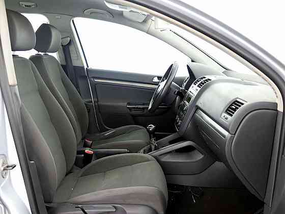 Volkswagen Golf Comfortline 2.0 TDI 103kW Tallina