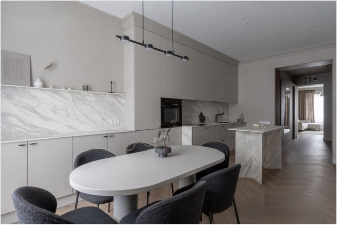 Эксклюзивная трехкомнатная квартира для долгосрочной аренды в центре Риги  ул. Рига - изображение 3