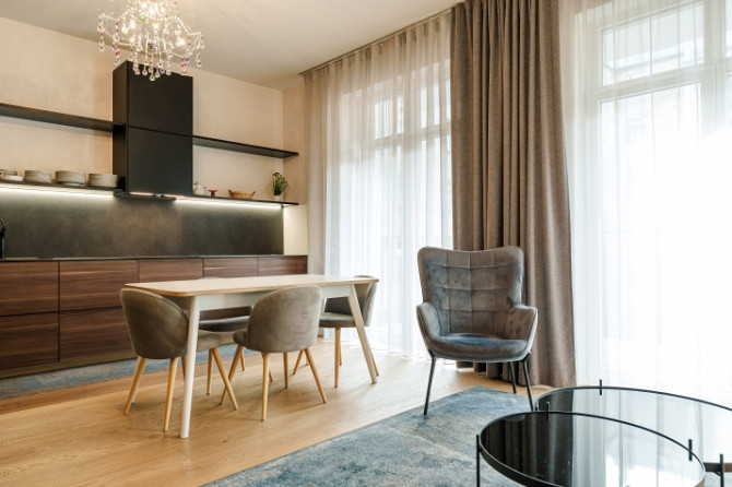 Сдаётся элегантная 2-комнатная квартира в престижном квартале "Magdelēnas kvartāls", Antonijas Рига - изображение 1