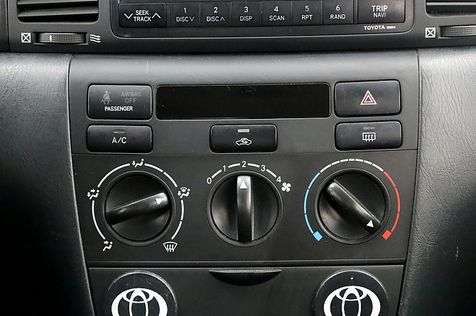 Toyota Corolla Linea Sol Facelift 1.4 71kW Tallina - foto 8