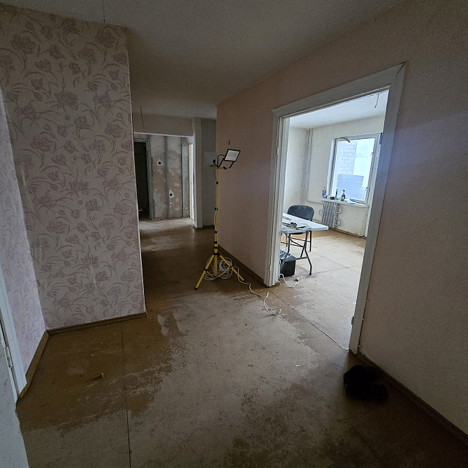 Pārdodam plašu 93 m² dzīvokli Viesītē – ar milzīgu potenciālu . Vai meklē ideālu mājas bāzi... Viesīte - foto 2