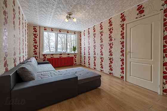 Tiek pārdots jauks divistabu dzīvoklis Preiļos, Mehanizatoru ielā 6, netālu no pils parka. Dzīvoklim Прейли и район