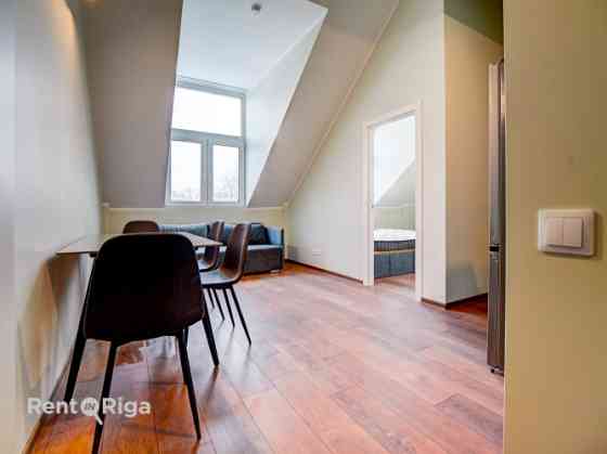 Предлагается уникальная мансардная квартира в новом проекте на улице Katoļu 11  с Rīga