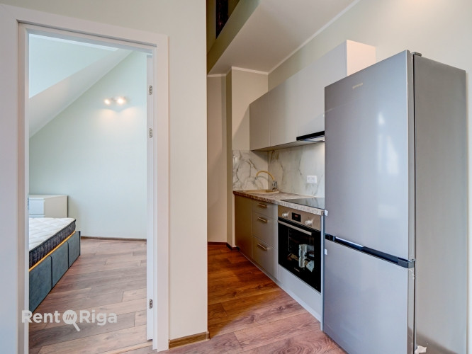 Pieejams unikāls mansarda tipa dzīvoklis jaunajā projektā Katoļu ielā 11  ar augstvērtīgu Rīga - foto 6