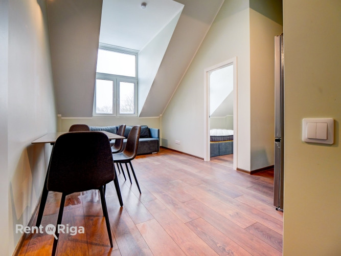 Pieejams unikāls mansarda tipa dzīvoklis jaunajā projektā Katoļu ielā 11  ar augstvērtīgu Rīga - foto 3