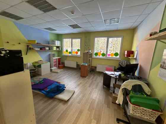 Просторные коммерческие помещения в аренду в Плявниеках  отличное место для Рига