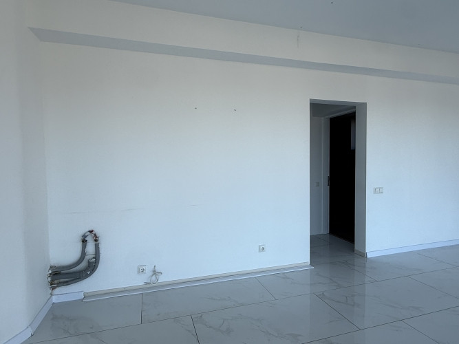 Iznomā biroja telpas ar skaistu panorāmas skatu  Piedāvājumā gaišas un plašas biroja telpas Rīga - foto 7