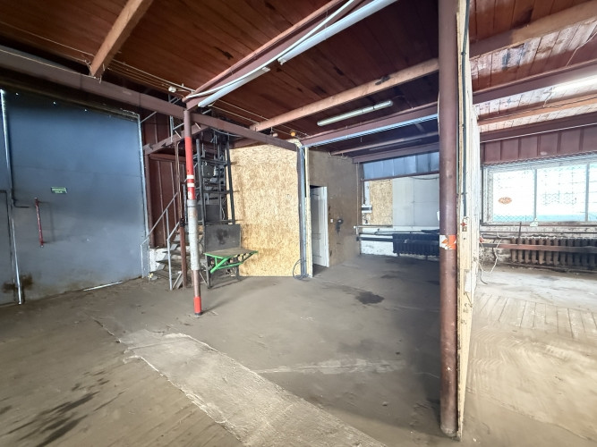 Iznomā pusapaļo angāru Šmerlī  Rīgas Kinostudijas teritorijā.  Piedāvājumā funkcionāls Rīga - foto 8