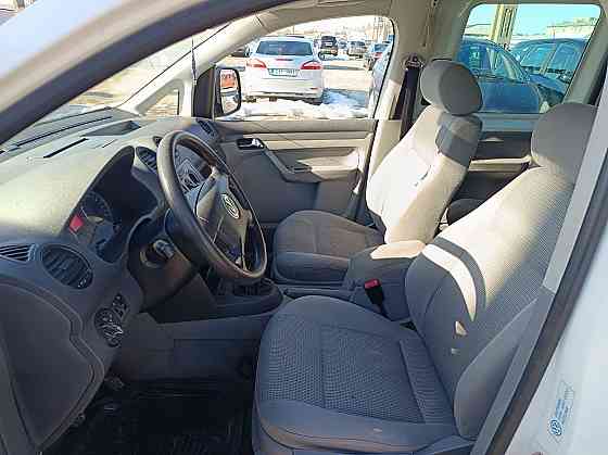 Volkswagen Caddy Kombi Life 1.6 75kW Tallina