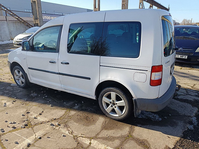 Volkswagen Caddy Kombi Life 1.6 75kW Tallina - foto 4