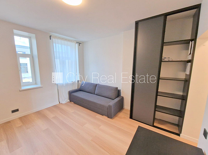 Fasādes māja, viena kvadrātmetra apsaimniekošanas maksa mēnesī  0,38 EUR, ieeja no ielas, Rīga - foto 11