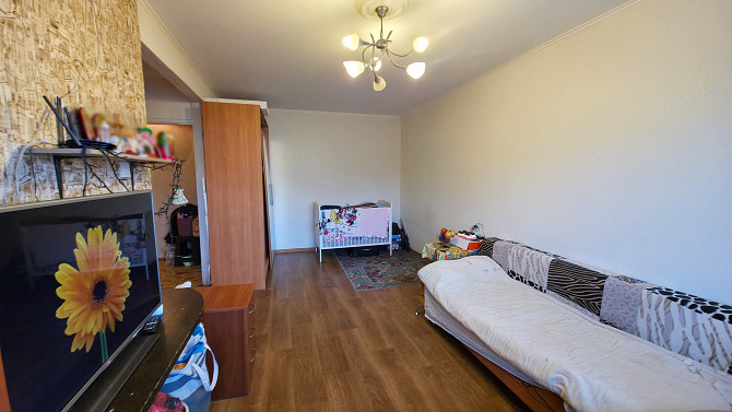 Dzīvokļa video tūri var noskatīties, nospiežot uz mājas lapas sludinājuma lejas daļā.
Jauns... Rīga - foto 2