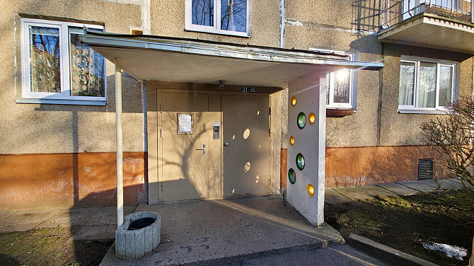 Dzīvokļa video tūri var noskatīties, nospiežot uz mājas lapas sludinājuma lejas daļā.
Jauns... Rīga - foto 12