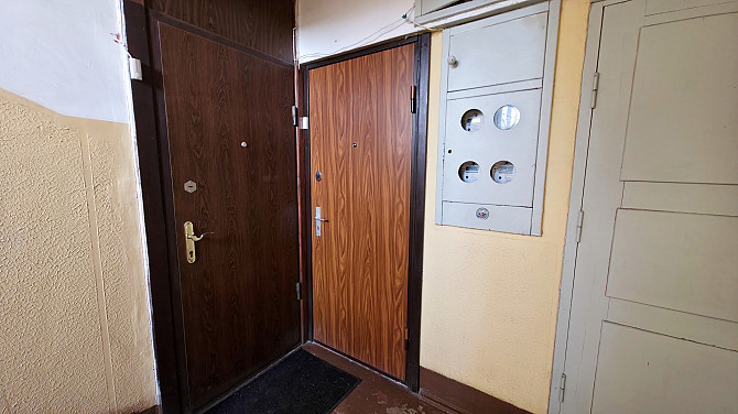 Dzīvokļa video tūri var noskatīties, nospiežot uz mājas lapas sludinājuma lejas daļā.
Jauns... Rīga - foto 10