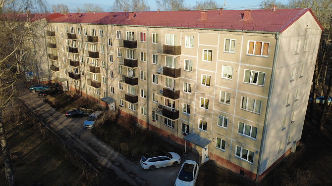 Dzīvokļa video tūri var noskatīties, nospiežot uz mājas lapas sludinājuma lejas daļā.
Jauns... Rīga - foto 16