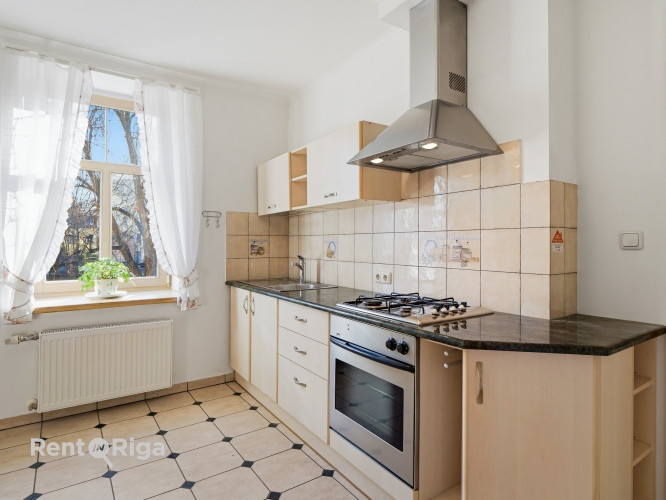 Nice apartment with a parking space.  The premises have just undergone cosmetic renovation. The apar Рига - изображение 8