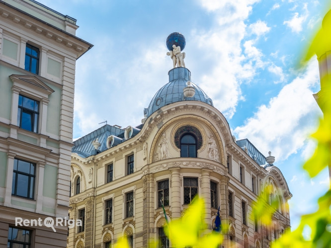 Продаётся один из архитектурно выдающихся объектов недвижимости в самом центре Рига - изображение 2