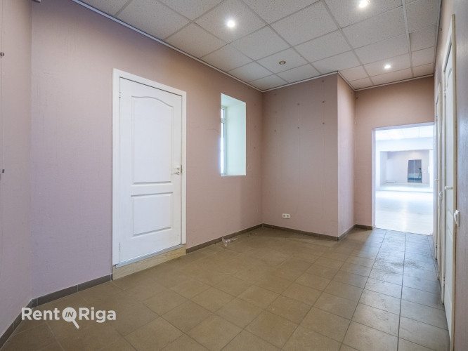 Sporta vai deju zāle pilsētas centra tuvumā!  Plānojums: +2 zāles; +2 ieejas; +Sporta zāle; Rīga - foto 6