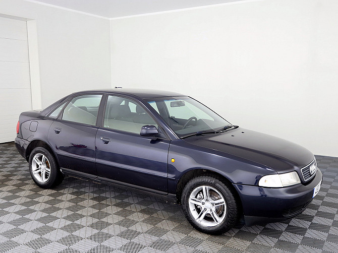 Audi A4 Comfortline 1.8 92kW Tallina - foto 1