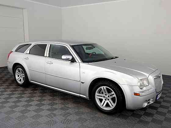 Chrysler 300 C Limited ATM 3.0 CRD 160kW Tallina
