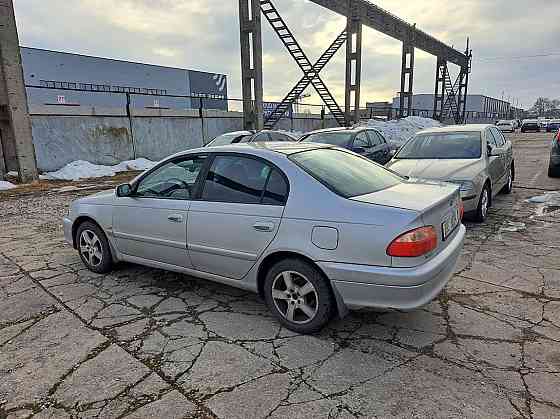 Toyota Avensis Facelift 1.8 95kW Tallina