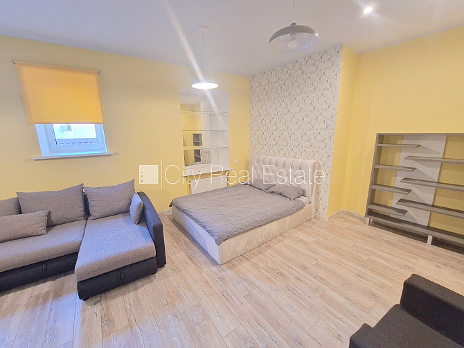 Фасадный дом, реновированный дом, закрытый двор, вход с улицы, лестничная клетка Рига - изображение 7