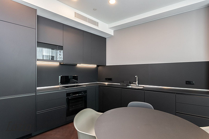 Vēlies dzīvot vēl nebijušos augstumos? Tev ir tāda iespēja! Zunda Towers infrastruktūra ir radīta pē Рига - изображение 4