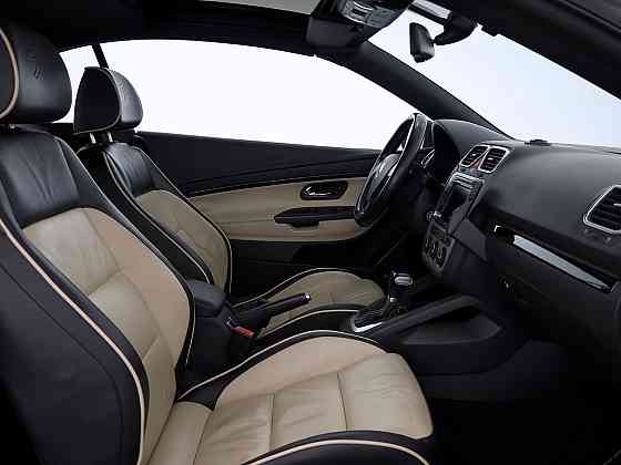 Volkswagen Eos Individual ATM 2.0 TDI 103kW Tallina