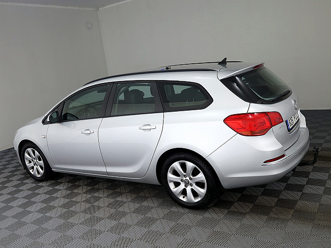 Opel Astra Tourer Facelift 1.7 CDTi 81kW Tallina - foto 4