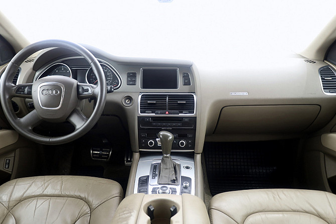 Audi Q7 Highline ATM 3.0 TDI 155kW Tallina - foto 5