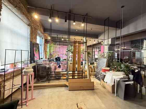 Аренда торгового помещения в активной части города  ул. Цесу 18, Рига! Rīga