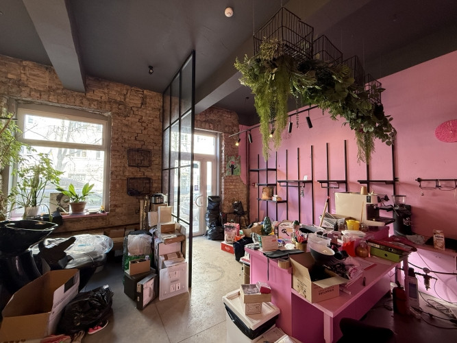 Аренда торгового помещения в активной части города  ул. Цесу 18, Рига! Рига - изображение 1