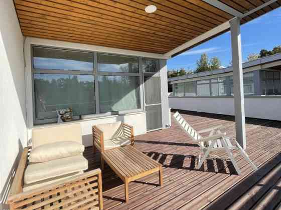 Сдается в аренду меблированная 4-комнатная квартира в новом проекте в Меллужи, Jūrmala