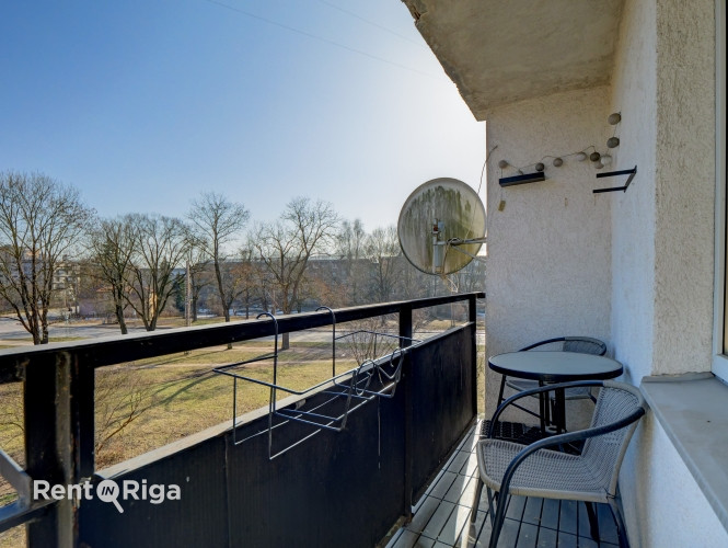 Сдаётся 3комнатная квартира!  Планировку квартиры составляет кухня, совмещённая Рига - изображение 7