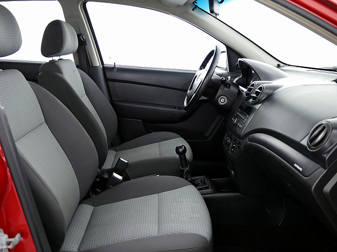 Chevrolet Aveo Facelift 1.2 62kW Tallina - foto 6