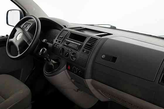 Volkswagen Transporter Passenger 2.5 TDI 96kW Таллин