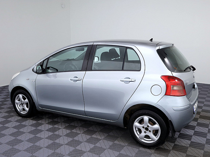 Toyota Yaris Linea Sol 1.4 D-4D 66kW Таллин - изображение 4