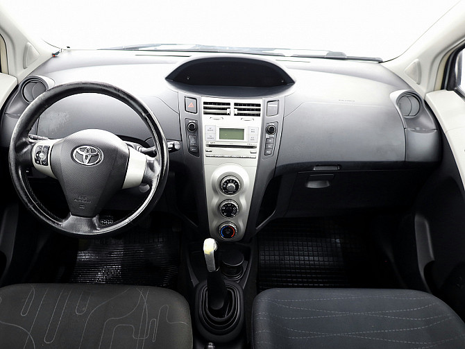 Toyota Yaris Linea Sol 1.4 D-4D 66kW Таллин - изображение 5
