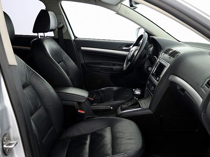 Skoda Octavia Highline Facelift ATM 2.0 TDI 103kW Tallina - foto 6