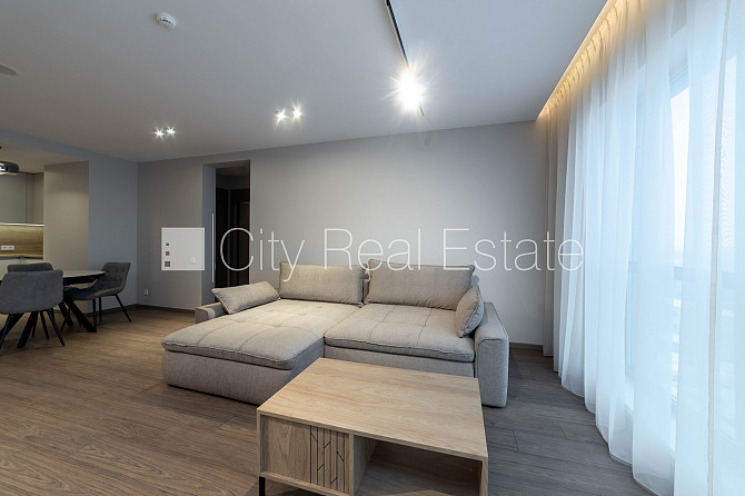 Новостройка, энергоэффективный дом, территория обнесена забором, места для Рига - изображение 15