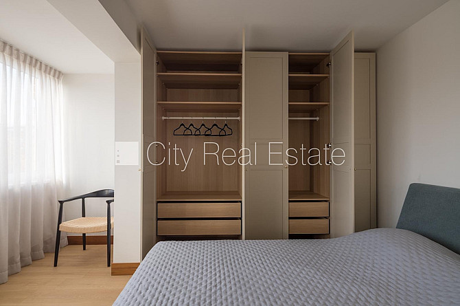 Zeme īpašumā, ķieģeļu mūra sienas, labiekārtota apzaļumota teritorija, vieta Jūrmala - foto 15