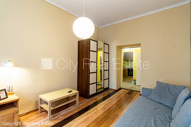 Здание во дворе, реновированный дом, закрытый двор, вход со двора, лифт, Рига - изображение 15