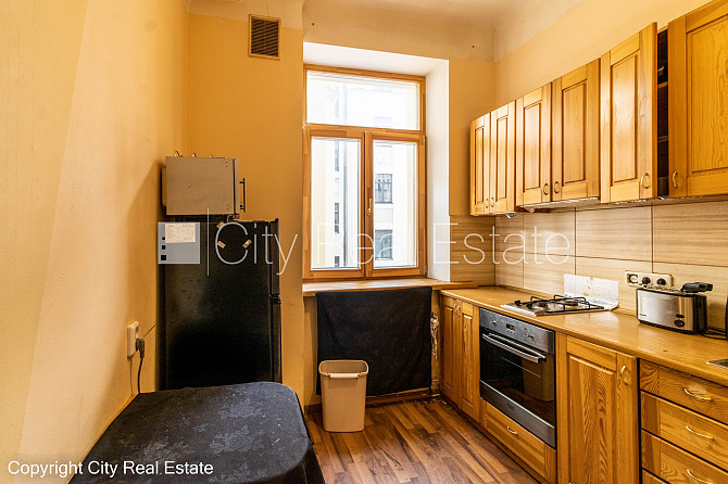 Фасадный дом, реновированный дом, благоустроенный озеленённый двор, закрытый Рига - изображение 10