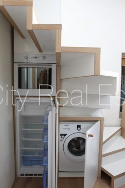 Fasādes māja, dzīvokļu skaits ēkā  12 gab., mainīts Jumta segums, labiekārtota apzaļumota Jūrmala - foto 20