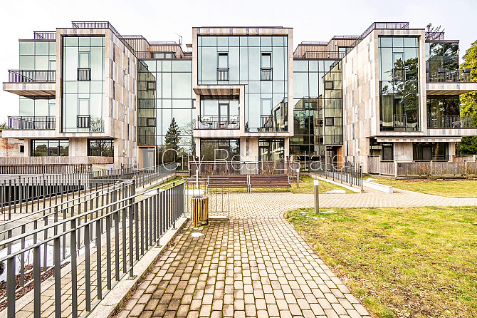 Jaunceltne, zaļā teritorija, slēgts pagalms, teritorijas iebrauktuves vārti aprīkoti ar Jūrmala - foto 19