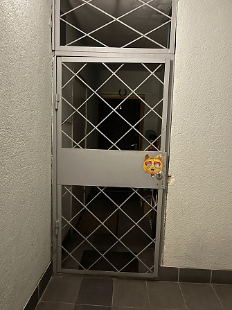 Продаю шикарную квартиру со всеми удобствами и с мебелью без посредника. Окна-стеклопакет, ... Rīga - foto 13