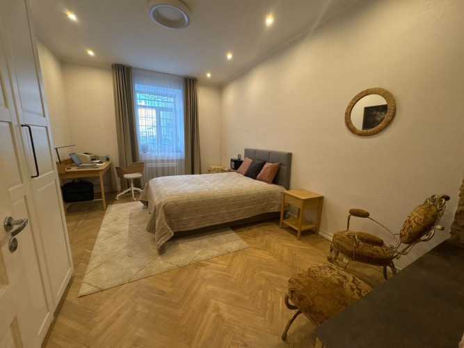 Izīrē klusu un mājīgu 2 istabu dzīvokli!  Dzīvoklis ir gaišs, pilnībā aprīkots un tam ir atsevišķa i Рига - изображение 3