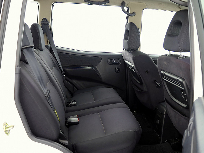 Nissan Terrano Facelift 4x4 2.7 dCi 92kW Tallina - foto 7