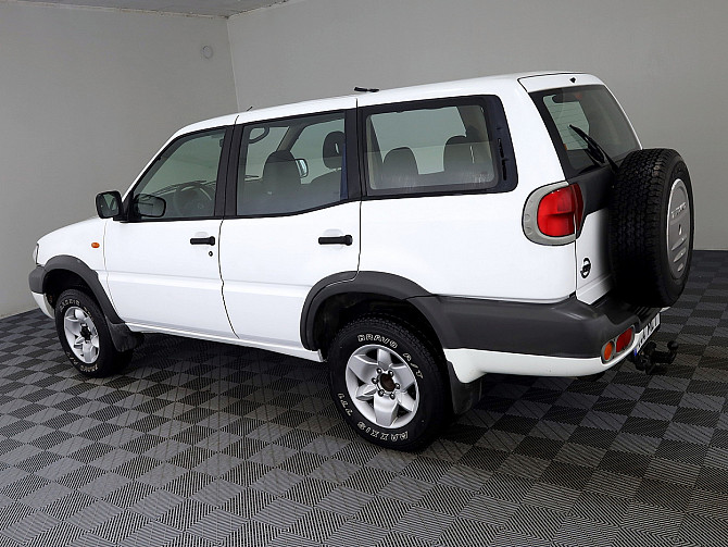 Nissan Terrano Facelift 4x4 2.7 dCi 92kW Tallina - foto 4