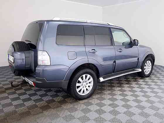 Mitsubishi Pajero Luxury ATM 3.2 Di-D 125kW Таллин